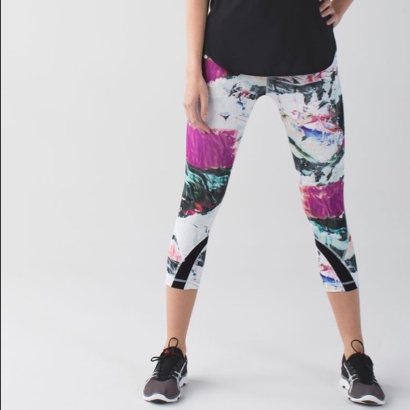 lululemon athletica Pants - Lululemon Run: Inspire Crop II Leggings Size 4